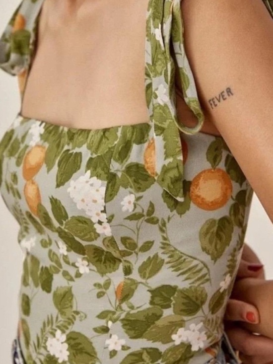 Reformation Tops - Reformation Ellora squareneck tie sleeve tank top orange grove fruit print Italy